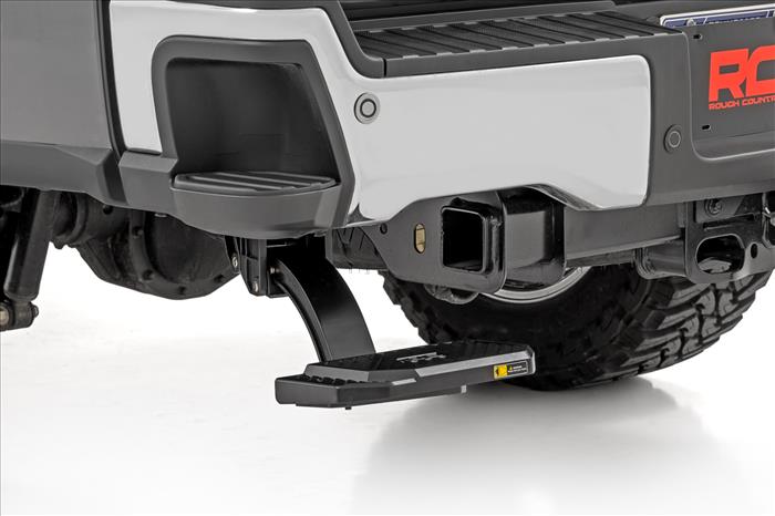 Retractable Bed Step Manual Pull Ford F-250/F-350 Super Duty (23-26) Rough Country