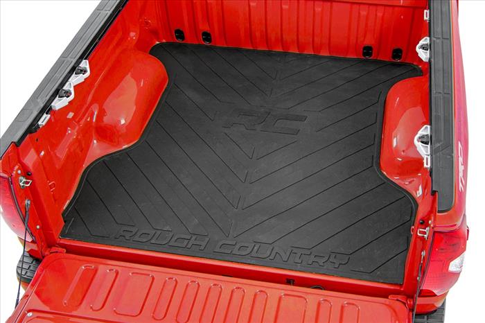 Dodge Bed Mat w/RC Logos 19-20 RAM 1500 5ft 7 Inch Bed Rough Country