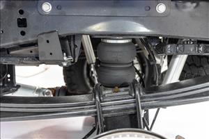 Air Spring Kit Ford F-250/F-350 Super Duty 4WD (2017-2026) Rough Country
