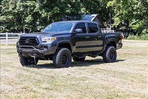 Front Bumper Hybrid 9500-Lb Pro Series Winch Synthetic Rope Toyota Tacoma (16-23) Rough Country