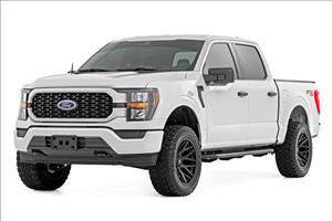 OV2 Running Boards Side Step Bars Crew Cab Ford F-150/Lightning/F-250/F-350 (15-26) Rough Country
