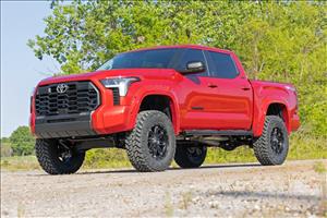 Oval Nerf Steps Crew Cab Black Toyota Tundra 2WD/4WD (2022-2026) Rough Country