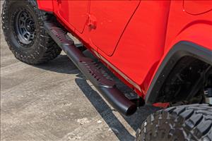 Oval Nerf Steps Black Jeep Gladiator JT 4WD (2020-2025) Rough Country