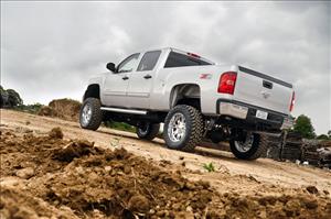 7.5 Inch GM NTD Suspension Lift Kit (11-19 2500HD/3500HD) Rough Country
