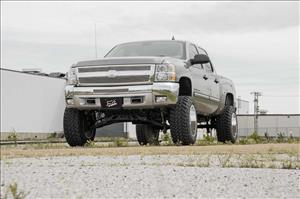 7.5 Inch Lift Kit M1 Struts/M1 Silverado/Sierra 1500 4WD (07-13) Rough Country