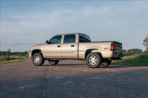 1.5-2 Inch Lift Kit N3 Shocks Silverado/Sierra 1500 (99-06 & Classic) Rough Country