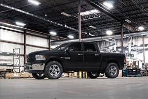2.5 Inch Leveling Lift Kit 12-18 RAM 1500 4WD Rough Country