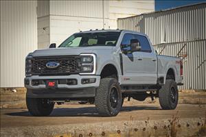 6 Inch Lift C/O V2 Ford F-250/F-350 Super Duty 4WD (2023-2026) Rough Country