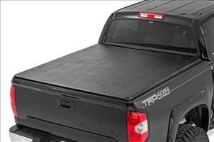 Soft Tri-Fold Bed Cover With & W/O OE Rails 6 Foot 7 Inch Bed Toyota Tundra (07-21) Rough Country