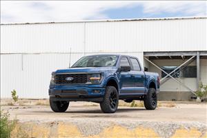3 Inch Lift Kit Forged UCA N3 Struts Ford F-150 4WD (2021-2026) Rough Country
