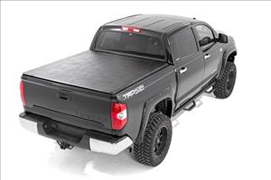 Soft Tri-Fold Bed Cover 5 Foot 7 Inch Bed No OE Rail Toyota Tundra (07-21) Rough Country