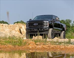 6 Inch Lift Kit Gas No OVLD Ford F-250/F-350 Super Duty 4WD (2023-2026) Rough Country