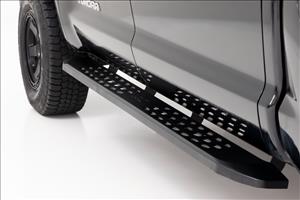 RPT2 Running Board Crew Cab Black Toyota Tundra 2WD/4WD (2007-2021) Rough Country