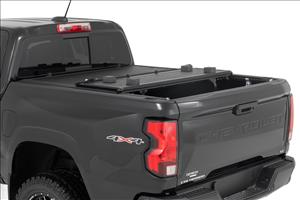 Hard Low Profile Bed Cover 5 Foot Bed Chevy/GMC Canyon/Colorado (15-26) Rough Country