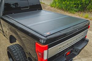 Hard Low Profile Bed Cover 6 Foot 10 Inch Bed Ford F-250/F-350 Super Duty (17-26) Rough Country