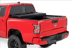 Hard Low Profile Bed Cover 5 Foot Bed w/Cargo Mgmt Nissan Frontier (22-26) Rough Country
