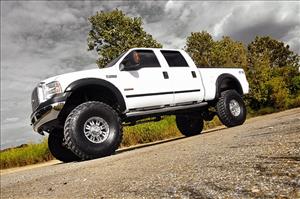 8 Inch Lift Kit Ford F-250/F-350 Super Duty 4WD (1999-2004) Rough Country