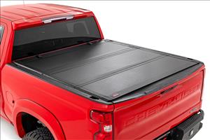 Hard Tri-Fold Flip Up Bed Cover 6 Foot 7 Inch Bed Chevy/GMC Sierra 1500 (19-26)/Silverado 1500 (19-26) Rough Country