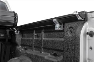Hard Roll Up Bed Cover 5 Foot Bed Chevy/GMC Canyon/Colorado 2WD/4WD (15-22) Rough Country