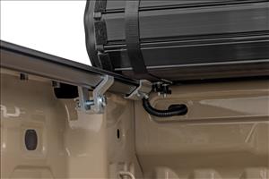 Hard Roll Up Bed Cover 5 Foot Bed Chevy/GMC Canyon/Colorado 2WD/4WD (23-26) Rough Country