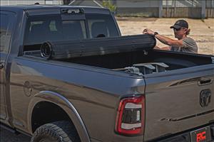 Hard Roll Up Bed Cover 6 Foot 4 Inch Bed Ram 1500 (09-18)/2500 (09-26) Rough Country