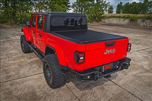 Hard Roll Up Bed Cover 5 Foot Bed Jeep Gladiator JT 4WD (2020-2025) Rough Country