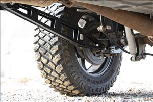 Ford Traction Bar Kit 0-3 Inch Lift 05-16 Ford F-250 4WD Rough Country