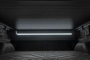 Powered Retractable Bed Cover 5 Foot 9 Inch Bed Silverado/Sierra 1500 (14-18 & Classic) Rough Country