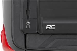 Powered Retractable Bed Cover 5 Foot 7 Inch Bed Toyota Tundra (07-21) Rough Country