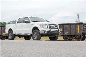 3 Inch Lift Kit M1 Struts Ford F-150 4WD (2009-2013) Rough Country