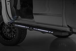 AC2 Running Boards Amber/White Crew Cab Silverado/Sierra 1500 (07-18) Rough Country