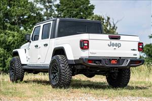 2.5 Inch Leveling Kits Springs V2 Jeep Gladiator JT 4WD (2020-2023) Rough Country