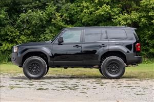 3.5 Inch Lift Kit M1 Toyota Land Cruiser 4WD (2024-2026) Rough Country