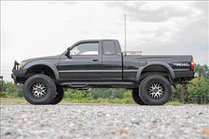6 Inch Lift Kit Toyota Tacoma 2WD/4WD (1995-2004) Rough Country
