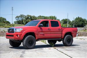 3.5 Inch Lift Kit Red UCA M1 Struts w/ Rear Leaf Springs Toyota Tacoma 2WD/4WD (2005-2023) Rough Country