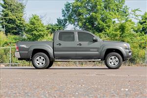 2 Inch Tacoma Leveling Strut Extensions (05-20 Tacoma) Rough Country
