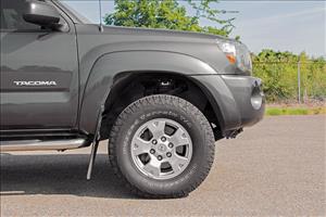 2 Inch Leveling Kit Aluminum Red Toyota Tacoma 2WD/4WD (2005-2023) Rough Country