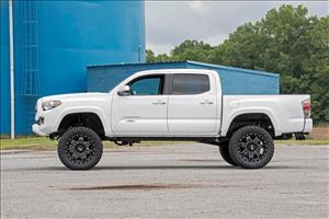 6 Inch Lift Kit Toyota Tacoma 2WD/4WD (2005-2015) Rough Country