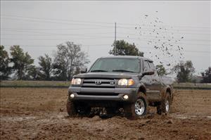 2.5 Inch Toyota Leveling Kit Rough Country