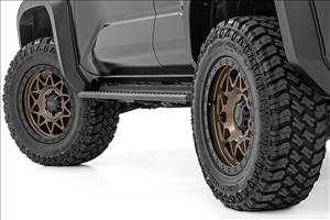 78 Series Wheel Simulated Beadlock Bronze/Black 18x9 6x5.5 +0mm Rough Country