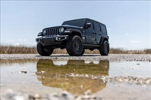 2.5 Inch Lift Kit Coils M1 Jeep Wrangler Unlimited Non-Rubicon 4WD (2024-2026) Rough Country