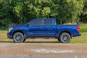 2 Inch Leveling Kit Nissan Titan 4WD (2022-2024) Rough Country