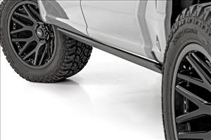 Power Running Boards HT-Series Crew Cab Ford F-150/Lightning/F-250/F-350/Raptor (15-26) Rough Country