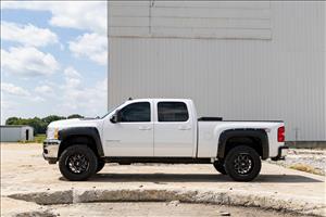 Pocket Fender Flares 6 Foot 7 Inch & 8 Foot Bed Chevy Silverado 1500/2500HD/3500HD (07-14) Rough Country