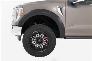 Traditional Pocket Fender Flares Gloss Black Ford F-150 2WD/4WD (21-23) Rough Country