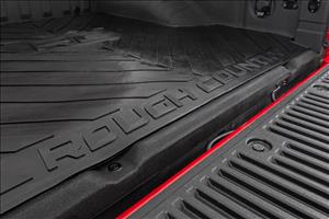 Bed Mat 5 Foot Bed RC Logo Nissan Frontier 2WD/4WD (2005-2026) Rough Country