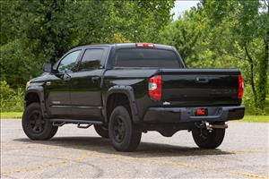 Nerf Steps Cab Length CrewMax 5 Foot 7 Inch Bed Toyota Tundra 2WD/4WD (07-21) Rough Country