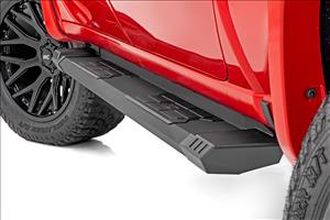 HD2 Aluminum Running Boards Crew Cab Nissan Titan 2WD/4WD (2004-2024) Rough Country