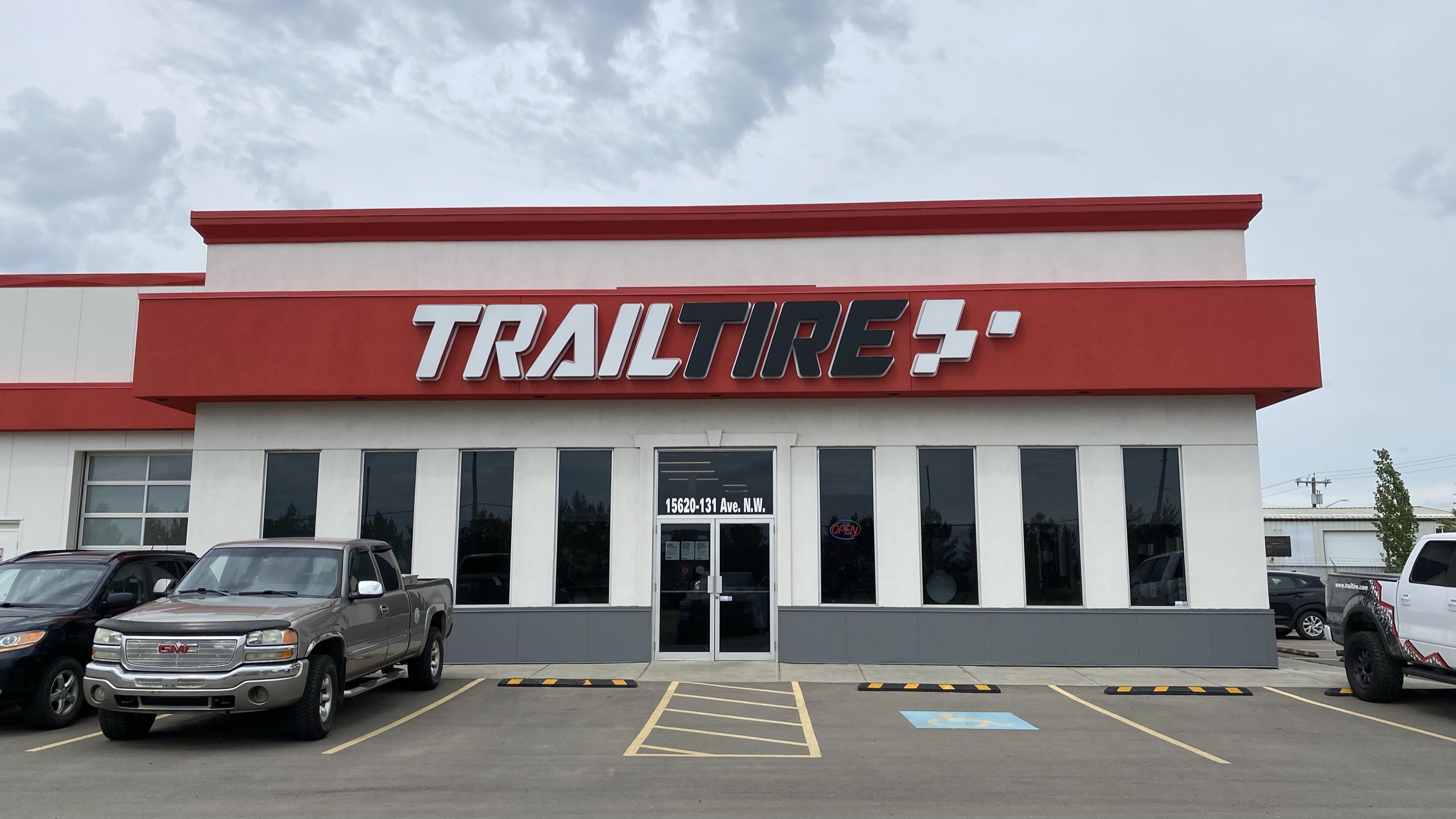 Trail Tire Auto Centers / Edmonton store front