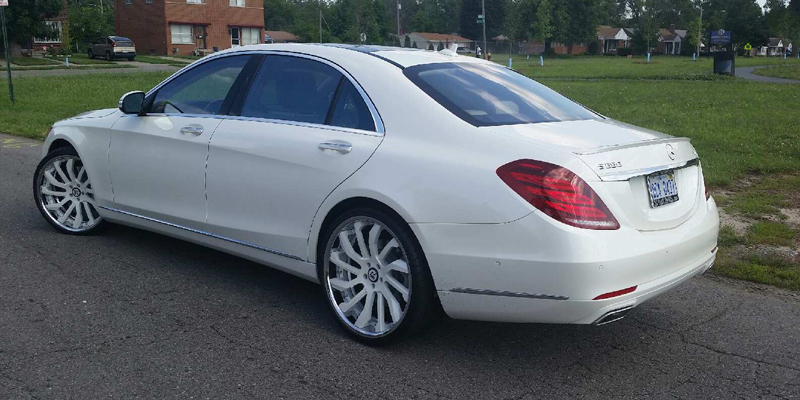 Car | Mercedes-Benz S550 on Rucci Forged Maniago Wheels | California Wheels